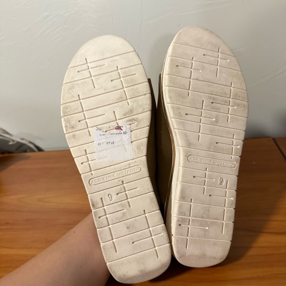 Adrienne‎ Vittadini Sport Tan Slingback Sandal Wedge Platform Comfort Neutral 9 - Picture 3 of 7